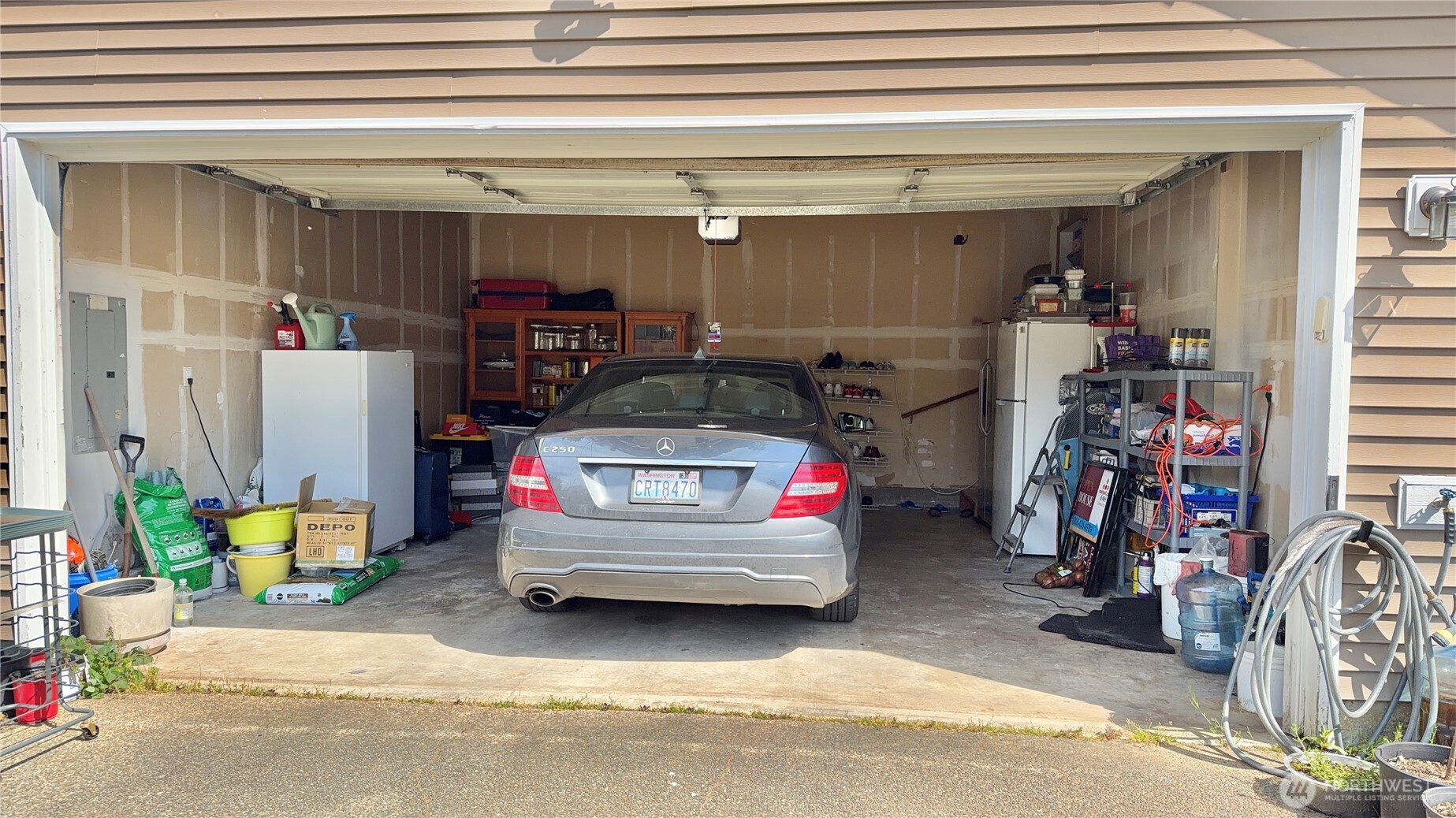 5807 S Firdinand Street , Tacoma, WA 98409-4409