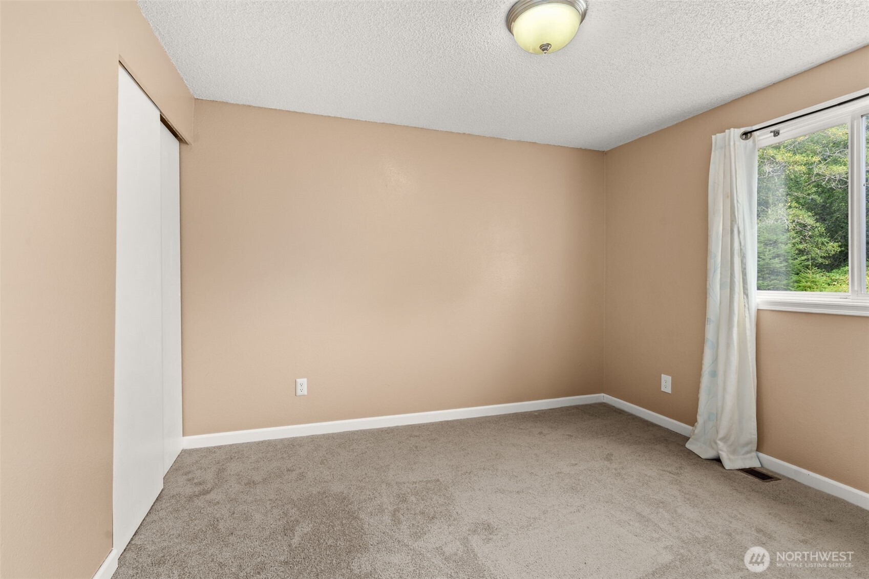 630 N 11Th , Elma, WA 98541