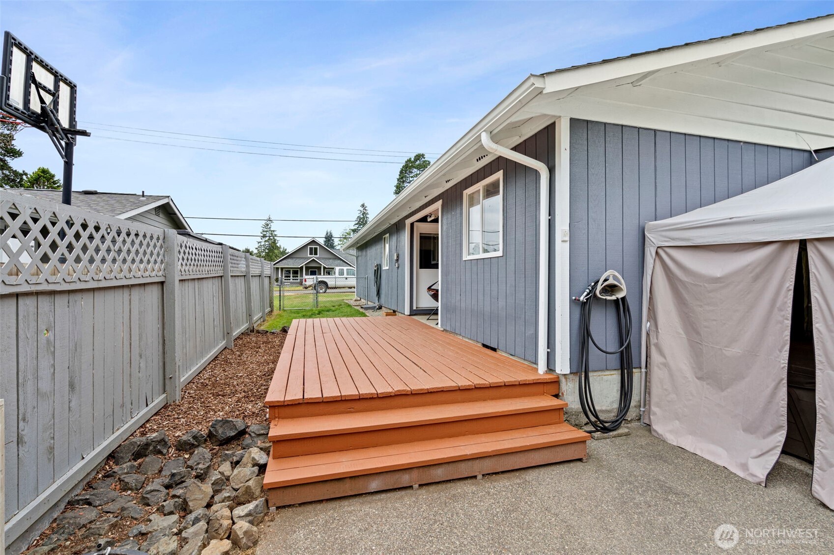 630 N 11Th , Elma, WA 98541