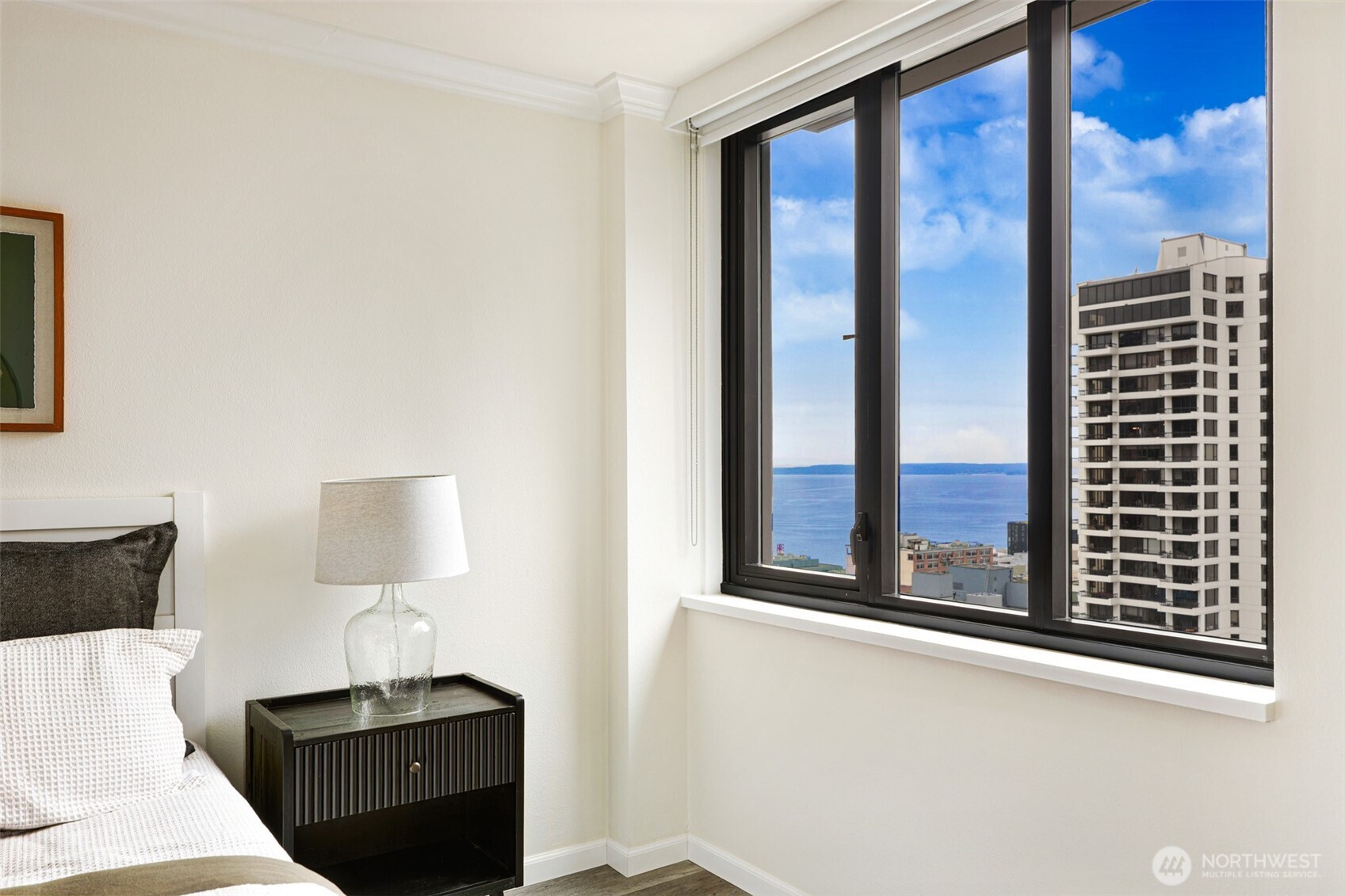 2100 3rd Avenue #1804, Seattle, WA 98121