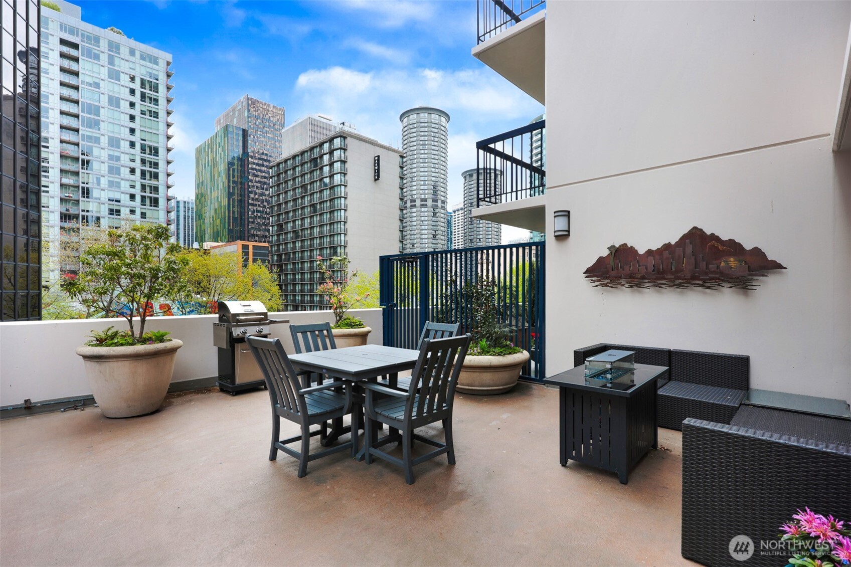 2100 3rd Avenue #1804, Seattle, WA 98121