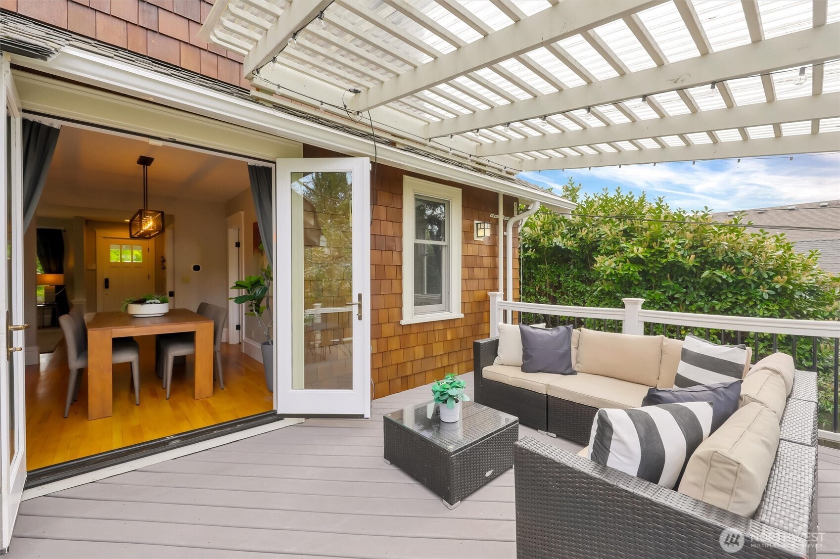 2635 46th Avenue SW, Seattle, WA 98116