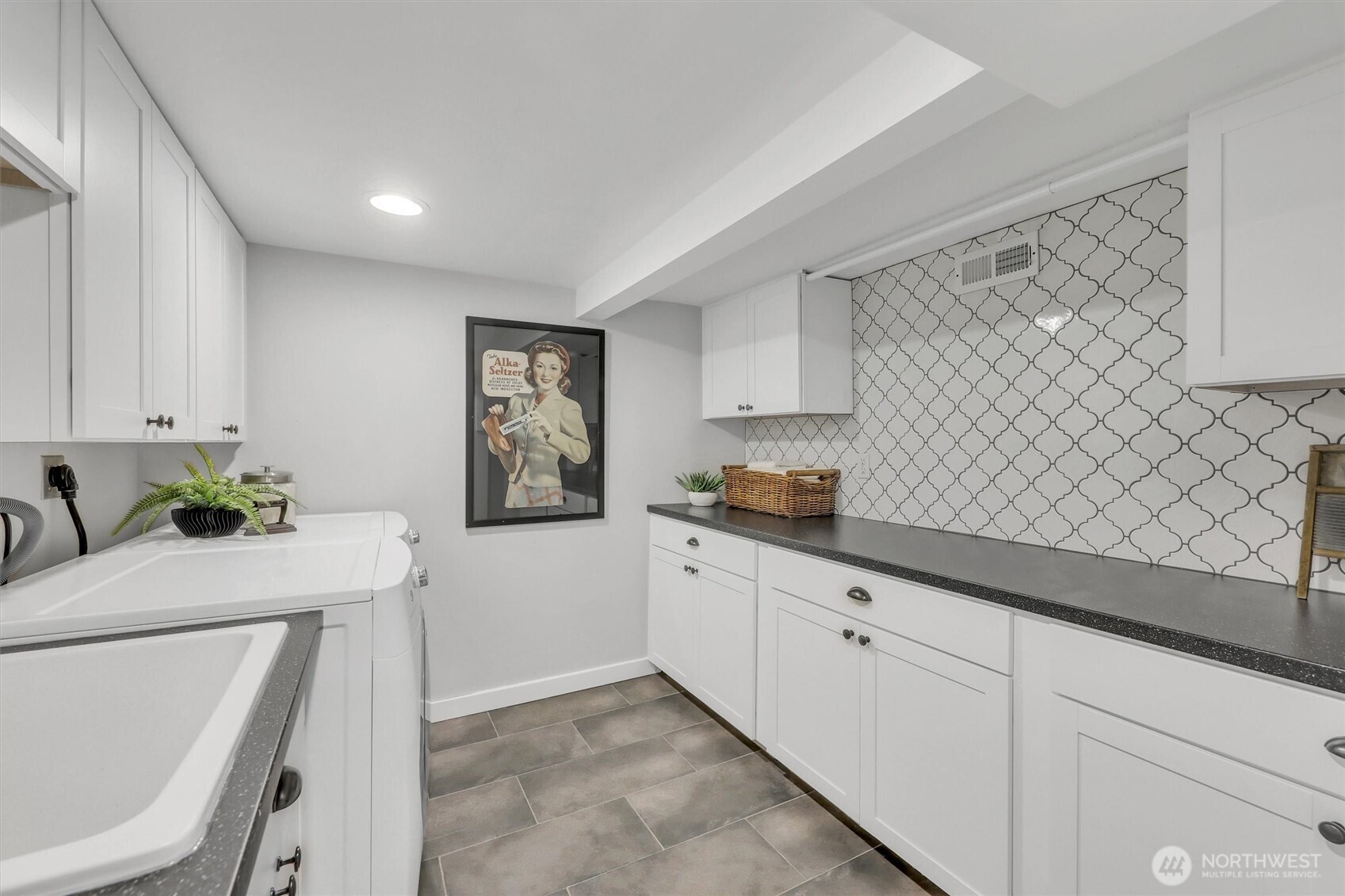 2635 46th Avenue SW, Seattle, WA 98116