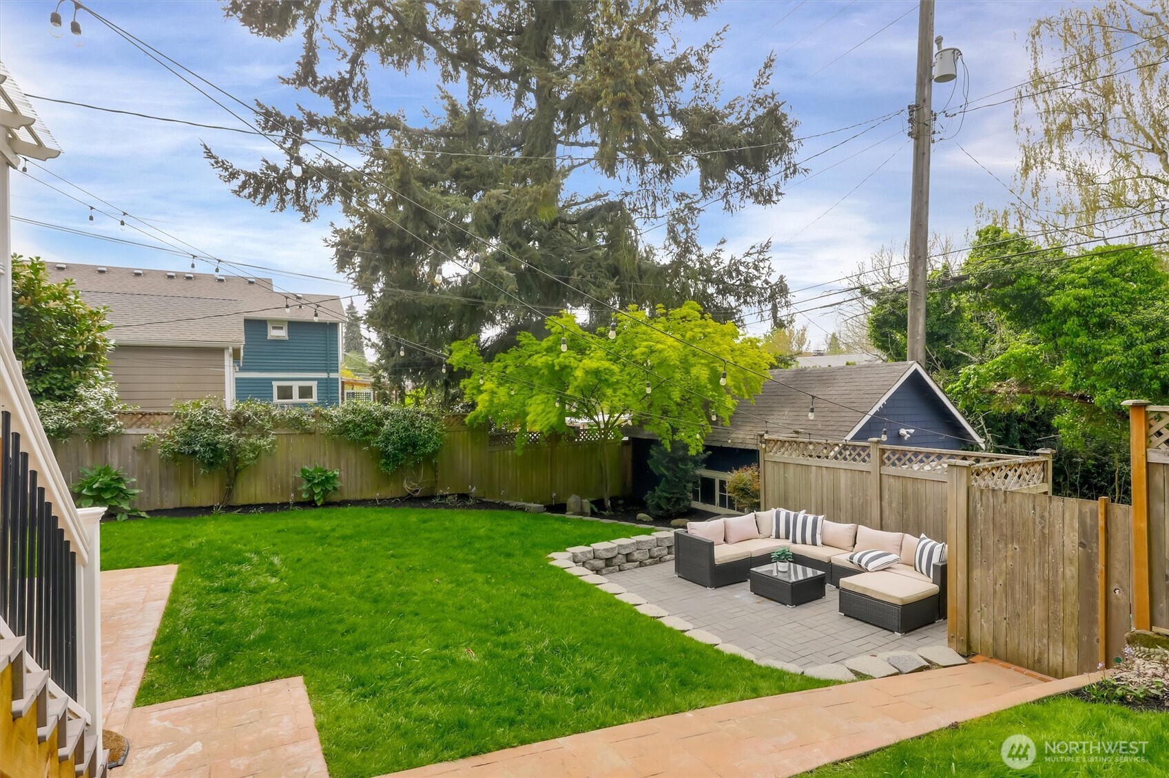 2635 46th Avenue SW, Seattle, WA 98116
