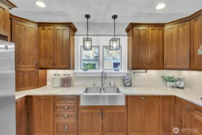 2635 46th Avenue SW, Seattle, WA 98116 - Photo 9