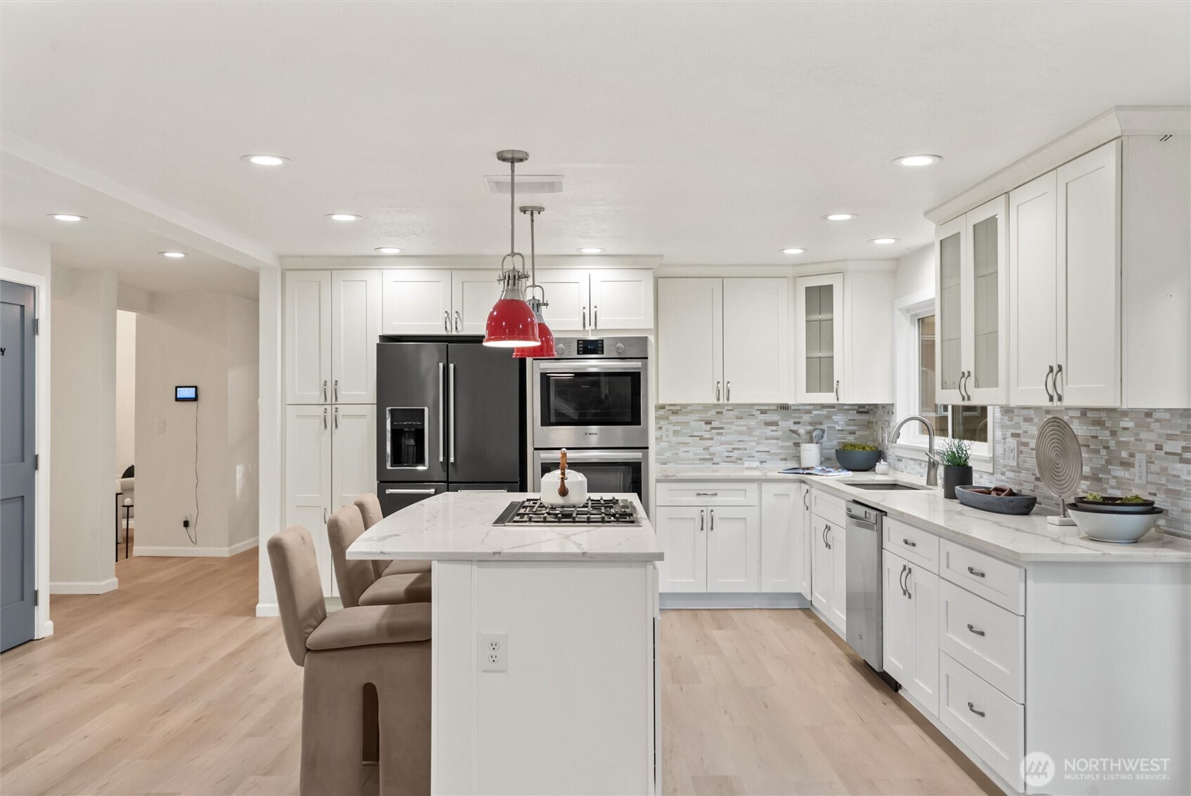 3737 230th Place SE, Sammamish, WA 98075