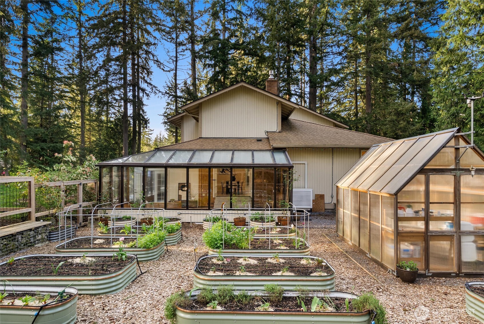 3737 230th Place SE, Sammamish, WA 98075