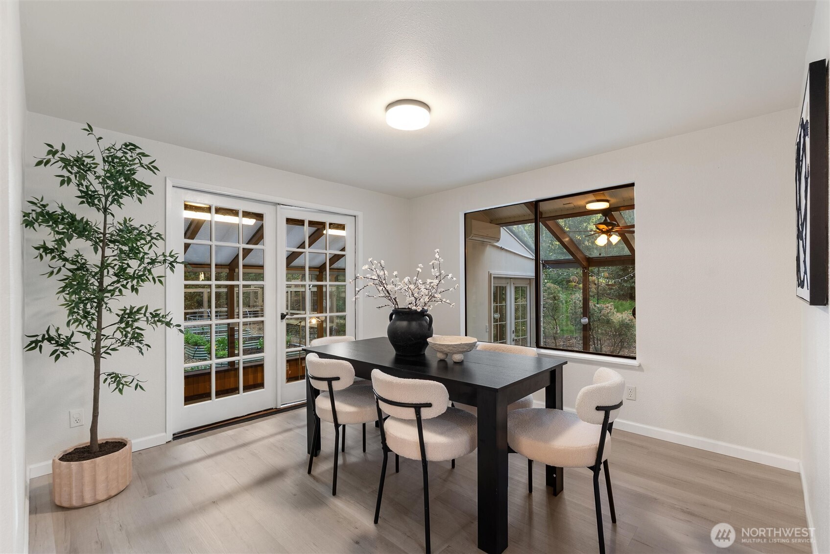 3737 230th Place SE, Sammamish, WA 98075