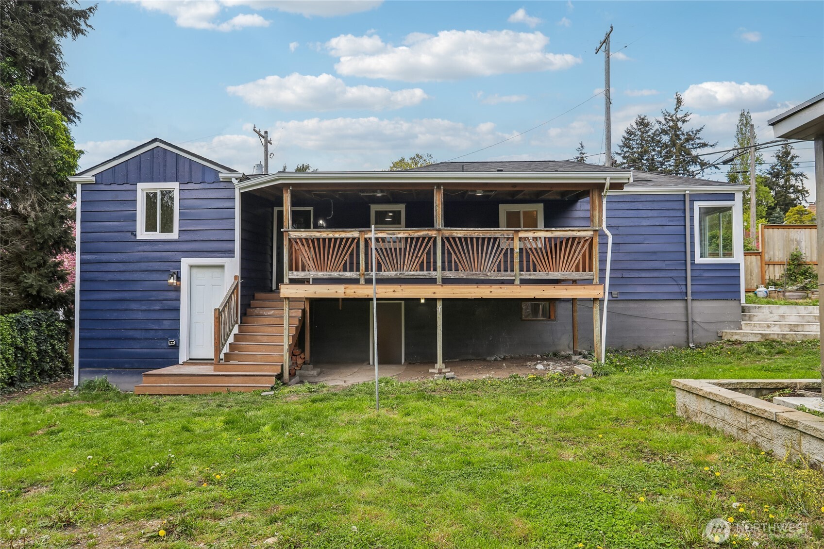 102 S 56th Street , Tacoma, WA 98408