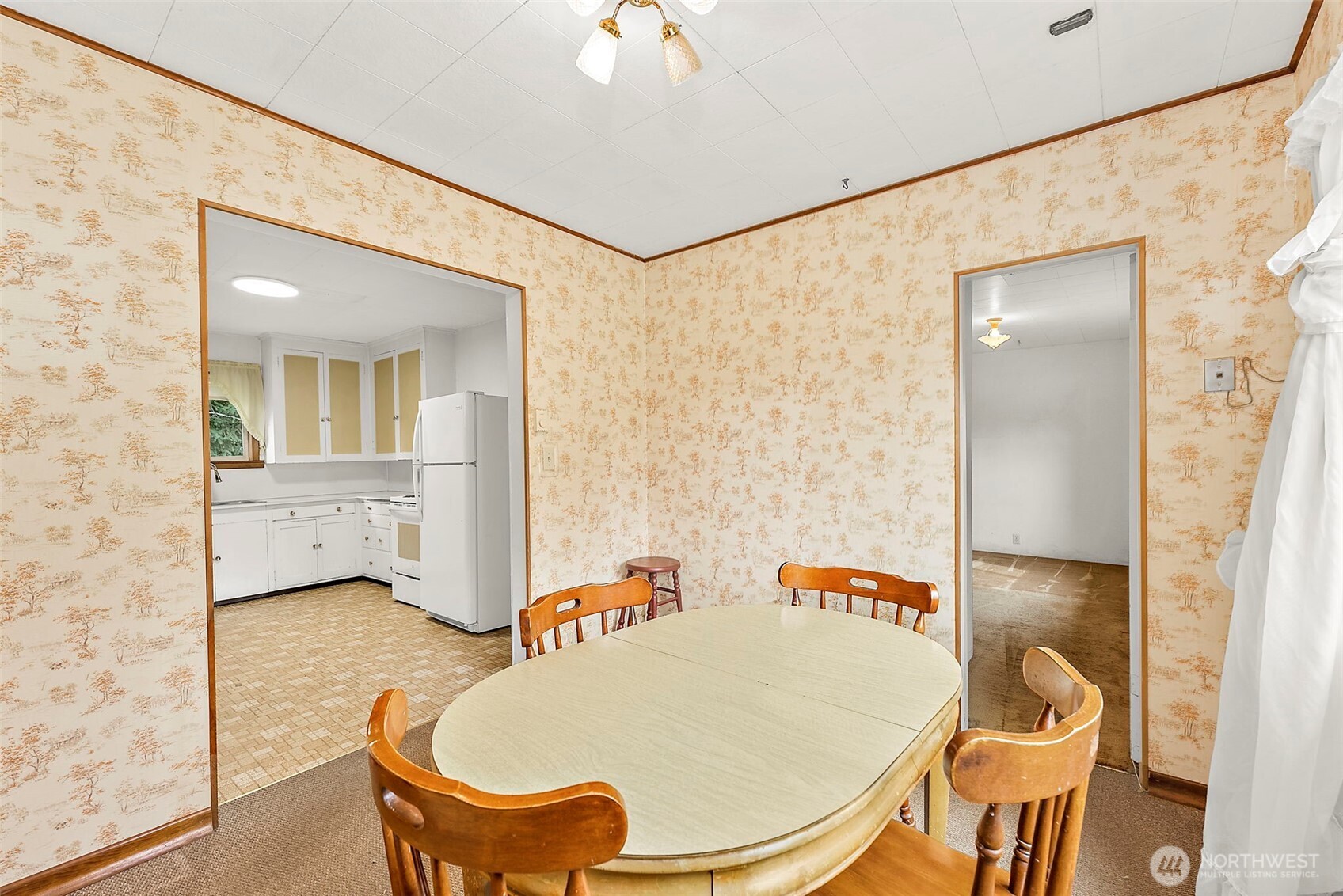 12106 County Line Road E, Edgewood, WA 98372