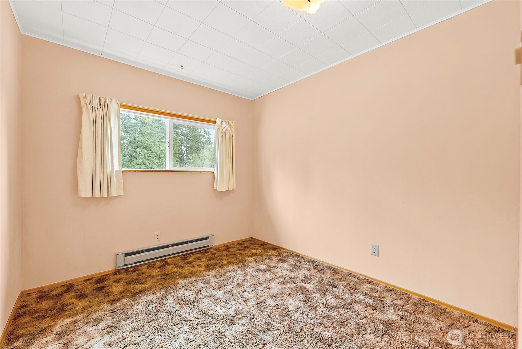 12106 County Line Road E, Edgewood, WA 98372