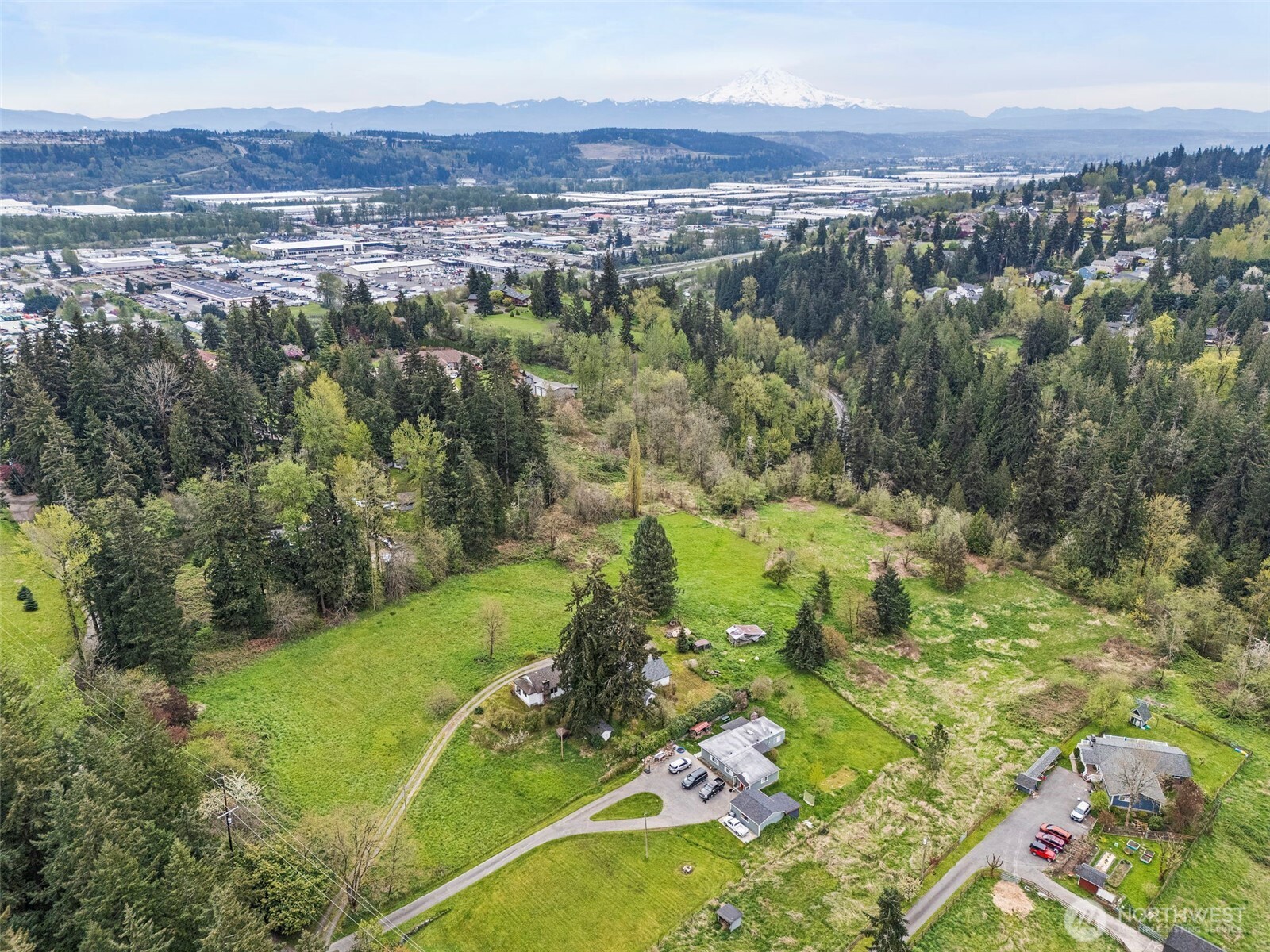 12106 County Line Road E, Edgewood, WA 98372