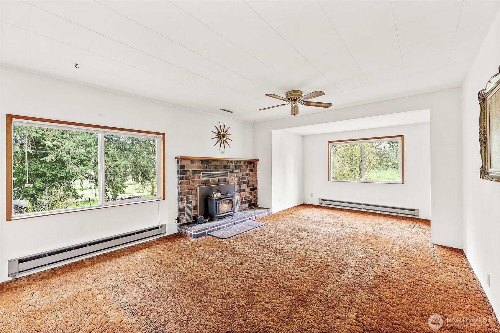 12106 County Line Road E, Edgewood, WA 98372