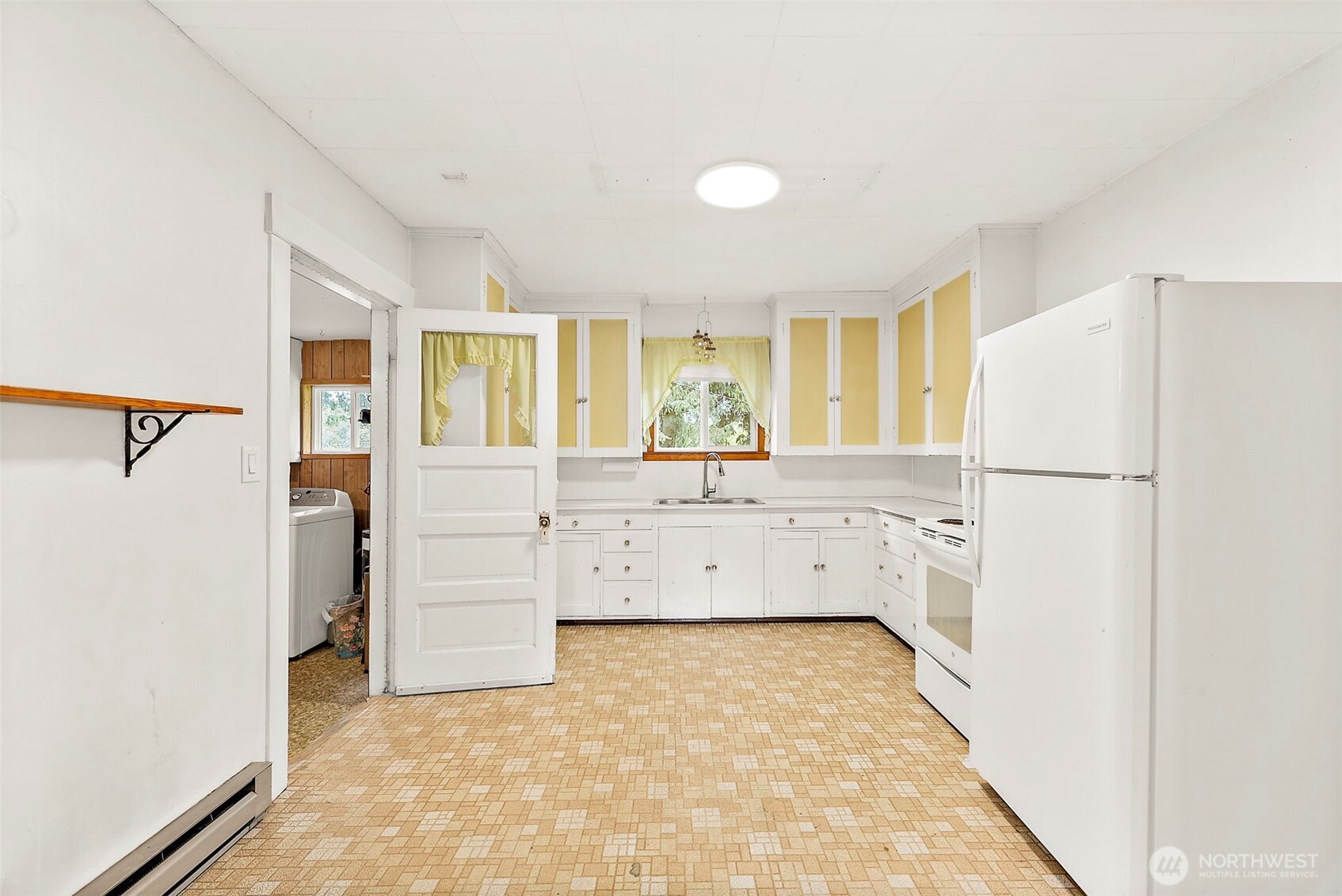 12106 County Line Road E, Edgewood, WA 98372