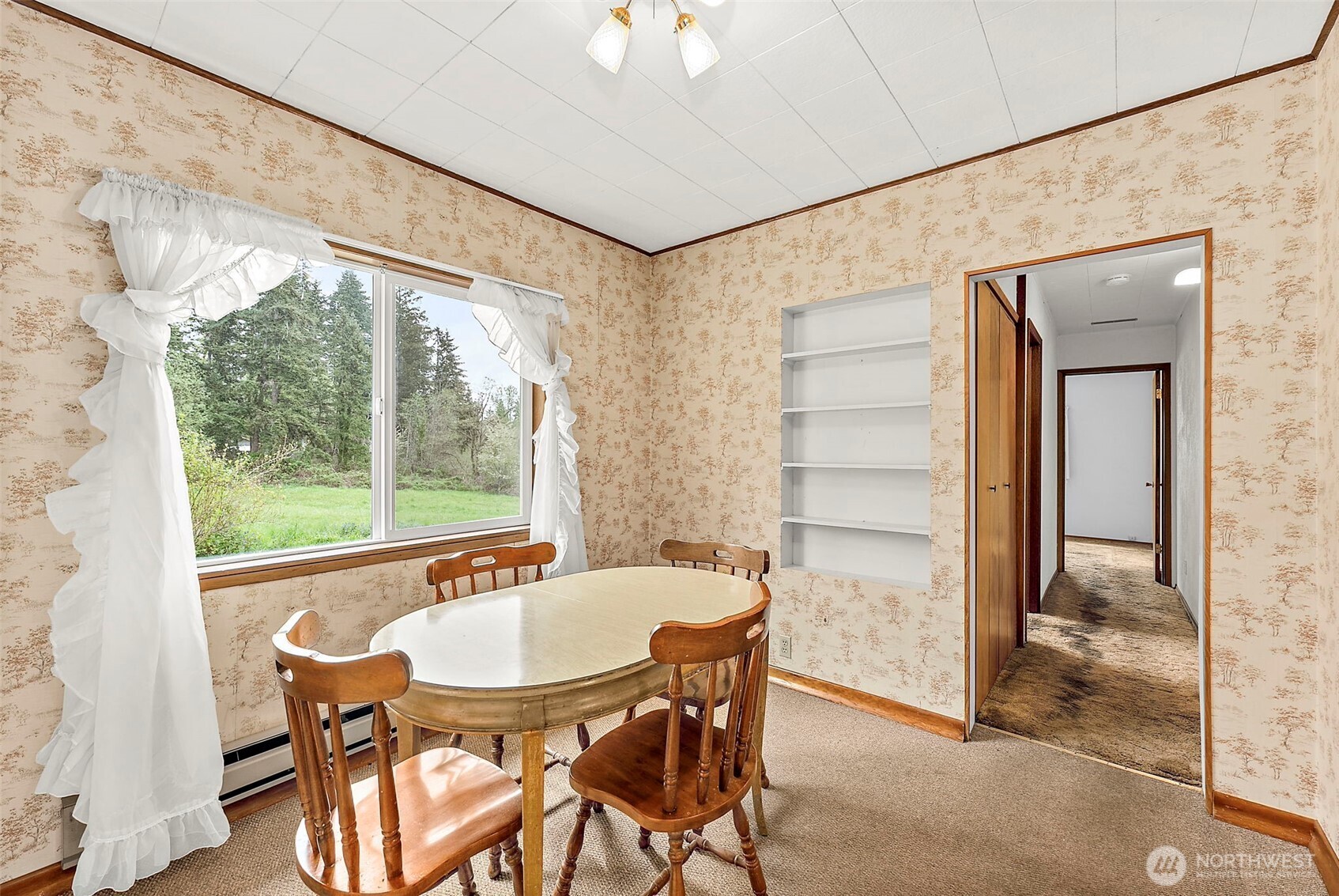 12106 County Line Road E, Edgewood, WA 98372