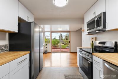 3041 24th Avenue W, Seattle, WA 98199 - Photo 14