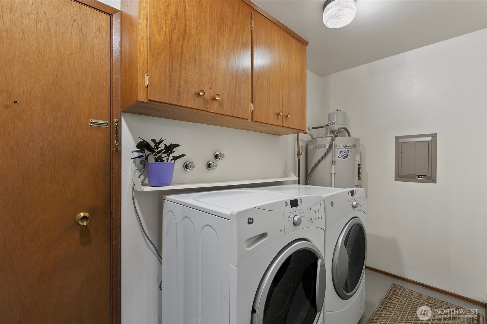 3041 24th Avenue W, Seattle, WA 98199