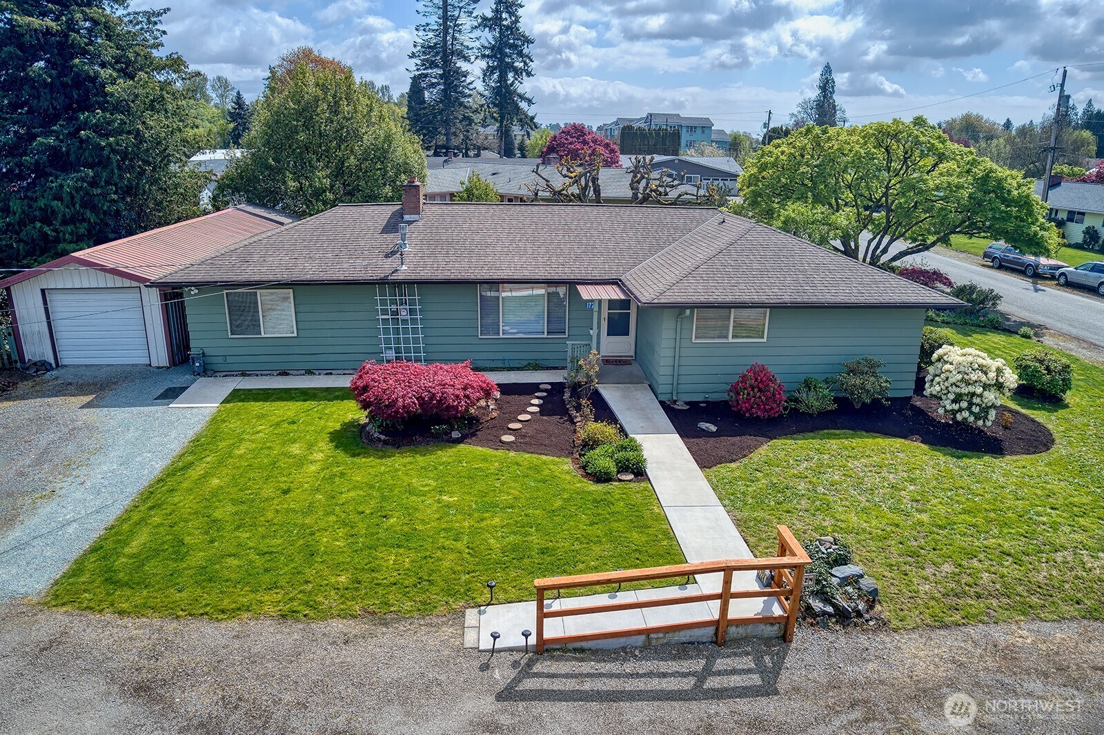 1724 Sunset Drive , Burlington, WA 98233