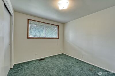 1724 Sunset Drive , Burlington, WA 98233 - Photo 16