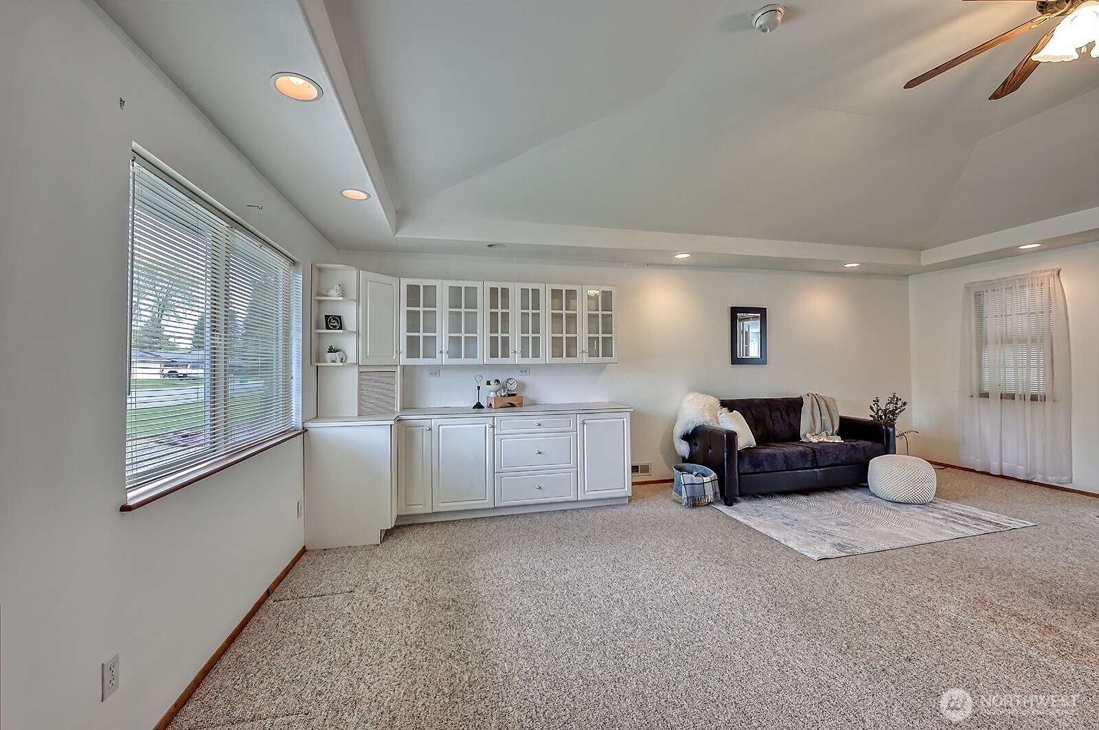 1724 Sunset Drive , Burlington, WA 98233
