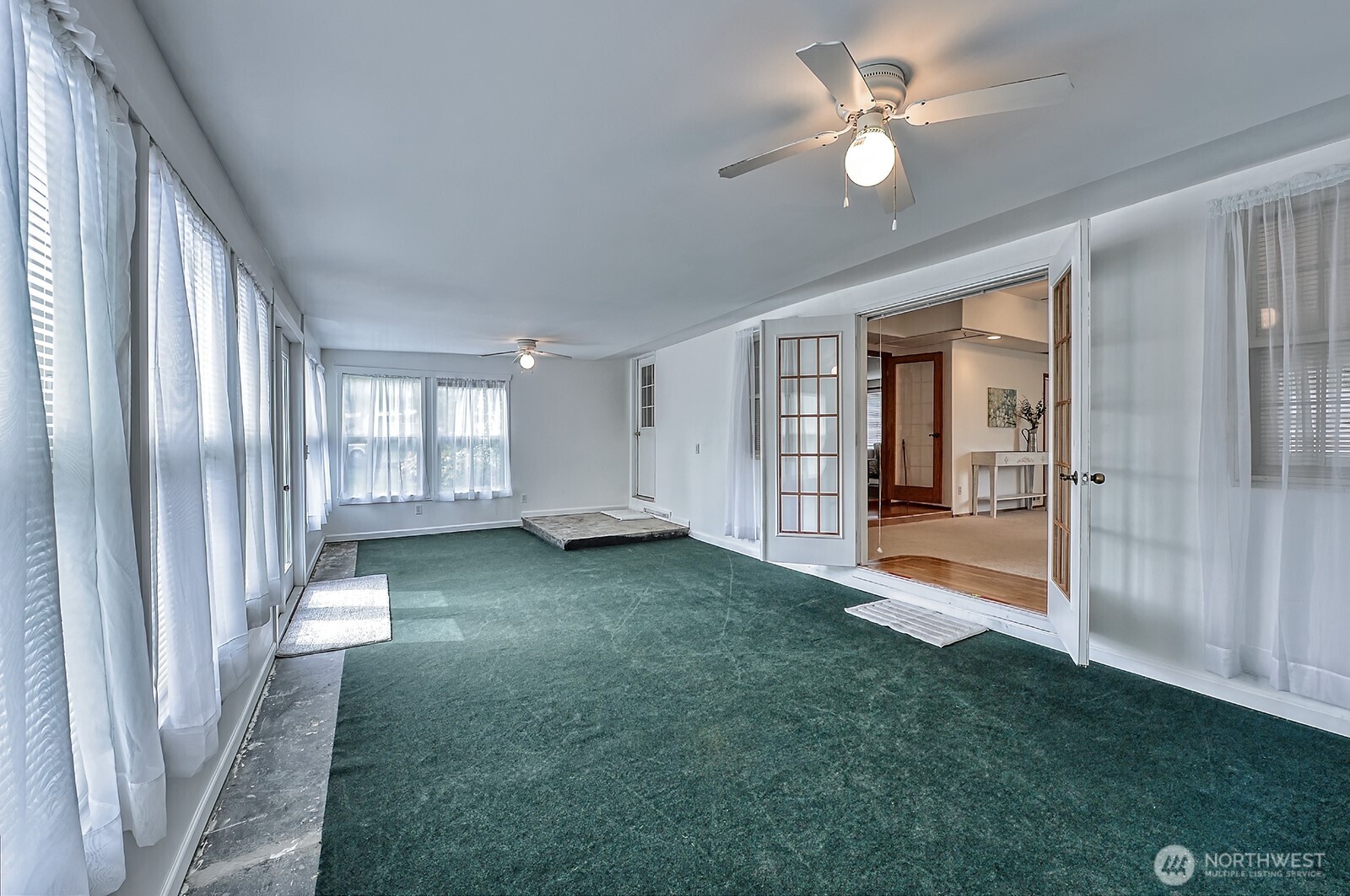 1724 Sunset Drive , Burlington, WA 98233