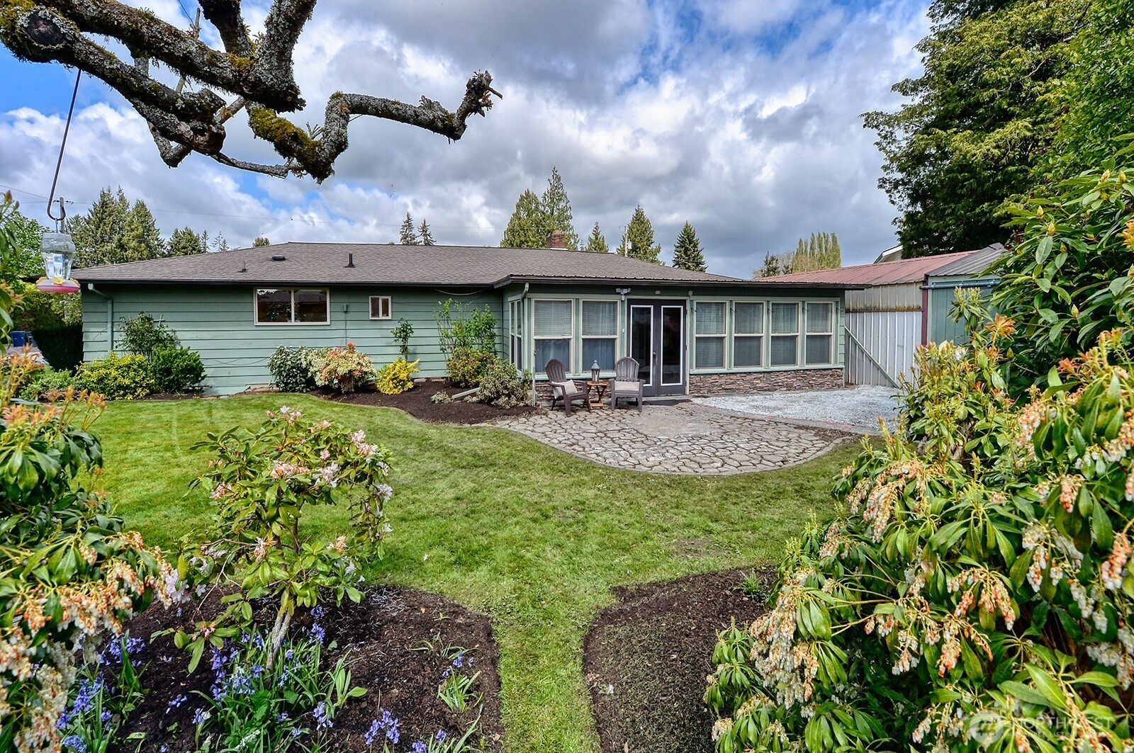 1724 Sunset Drive , Burlington, WA 98233