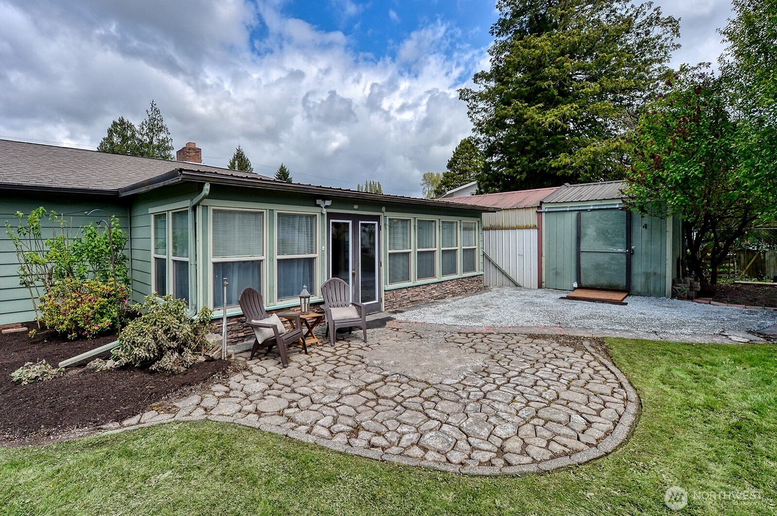 1724 Sunset Drive , Burlington, WA 98233