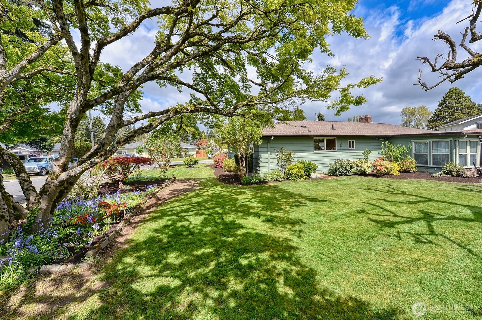 1724 Sunset Drive , Burlington, WA 98233