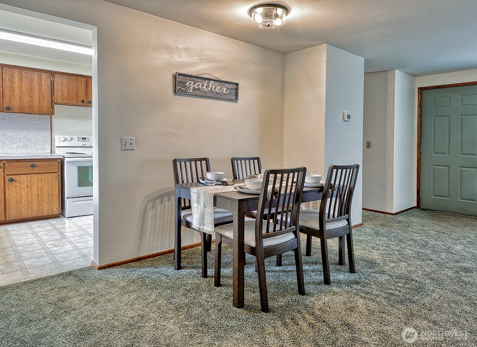 1724 Sunset Drive , Burlington, WA 98233
