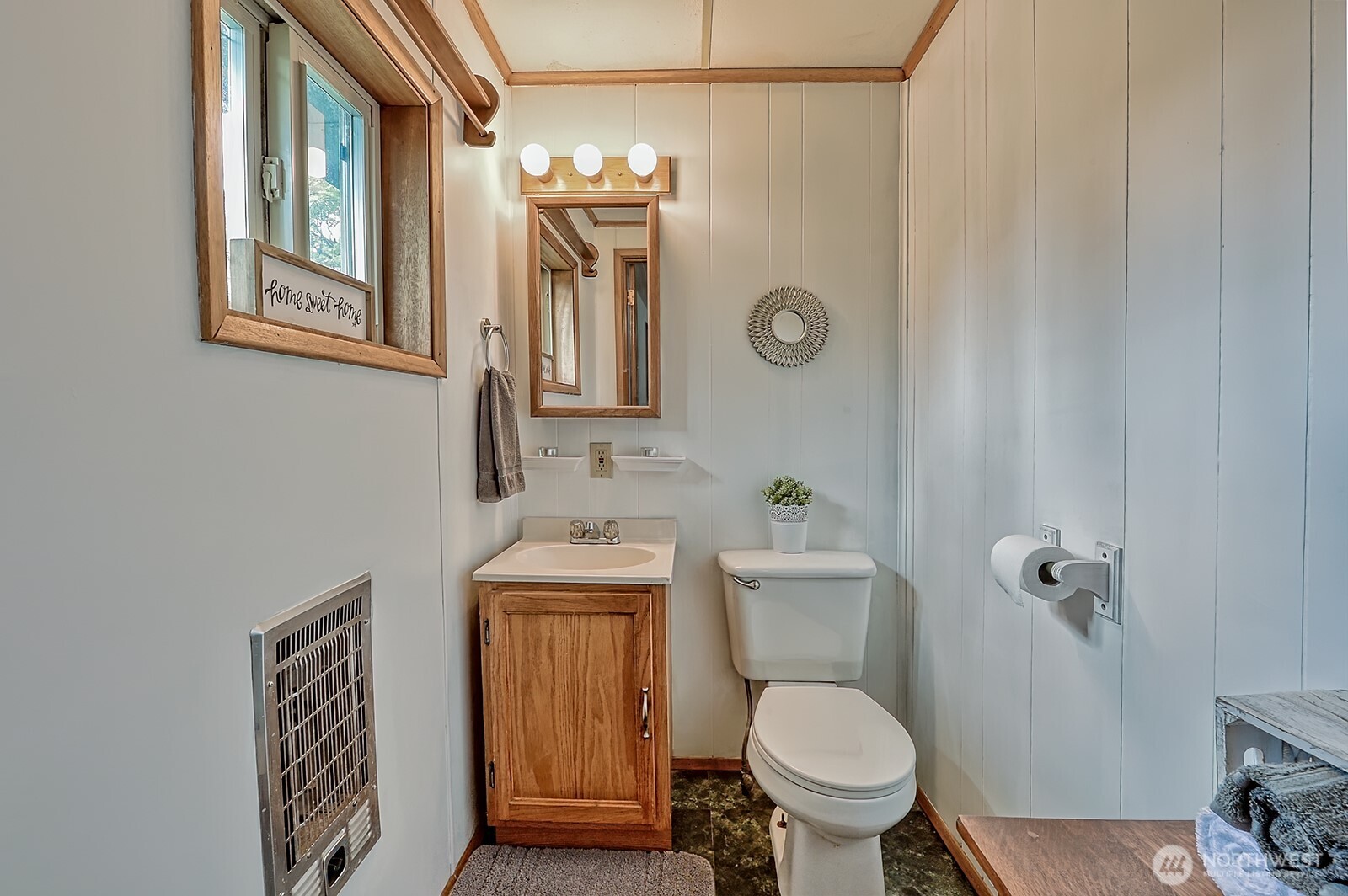1724 Sunset Drive , Burlington, WA 98233