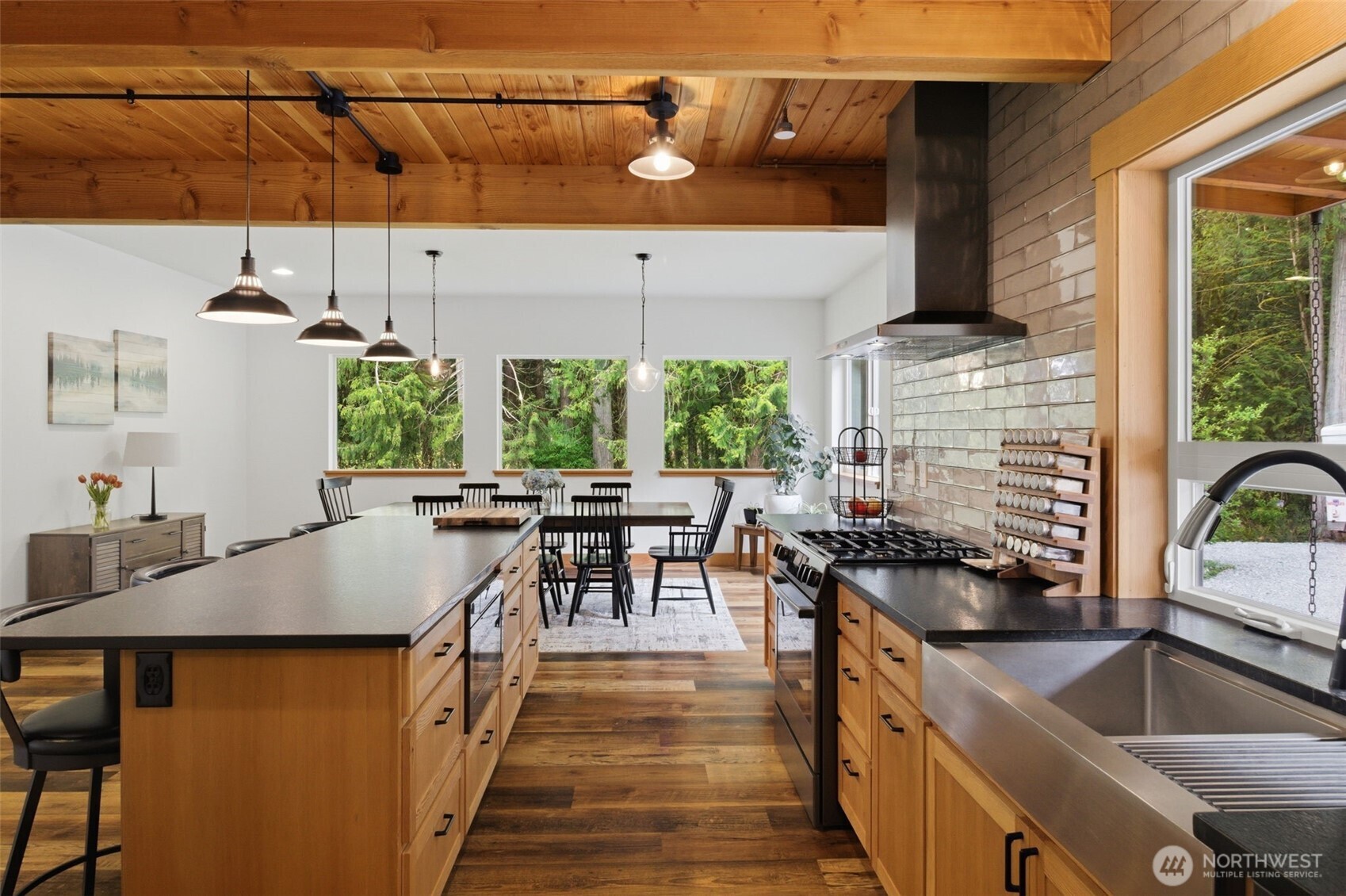 5110 Gahs Road SE, Roy, WA 98580