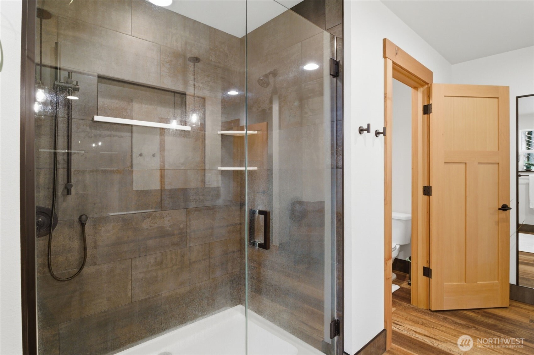 5110 Gahs Road SE, Roy, WA 98580