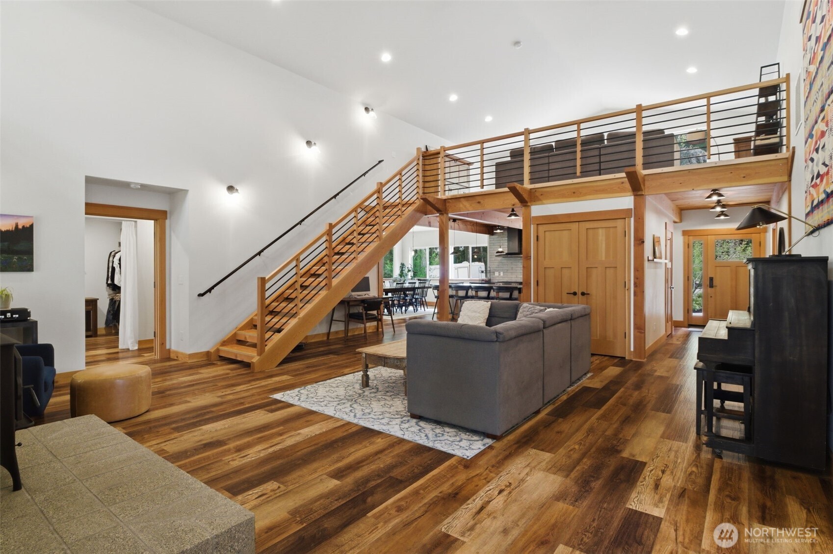 5110 Gahs Road SE, Roy, WA 98580