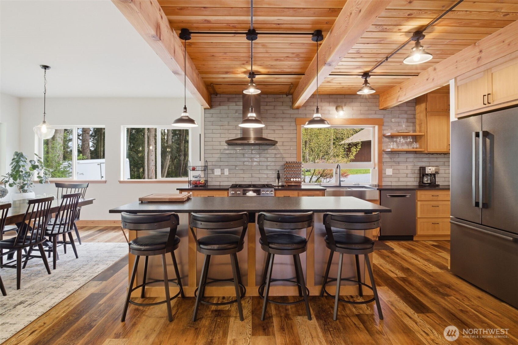 5110 Gahs Road SE, Roy, WA 98580