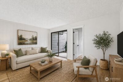 6817 137th Place NE #451, Redmond, WA 98052-9739 - Photo 1