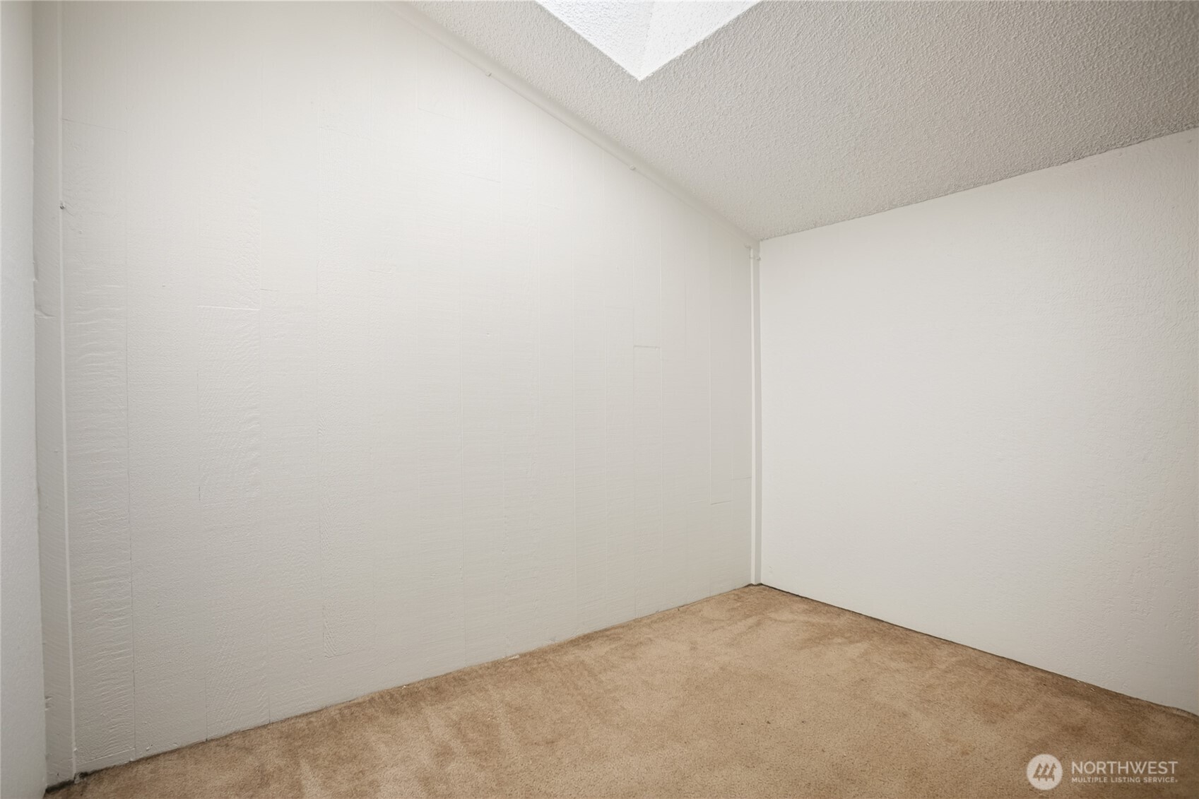6817 137th Place NE #451, Redmond, WA 98052-9739