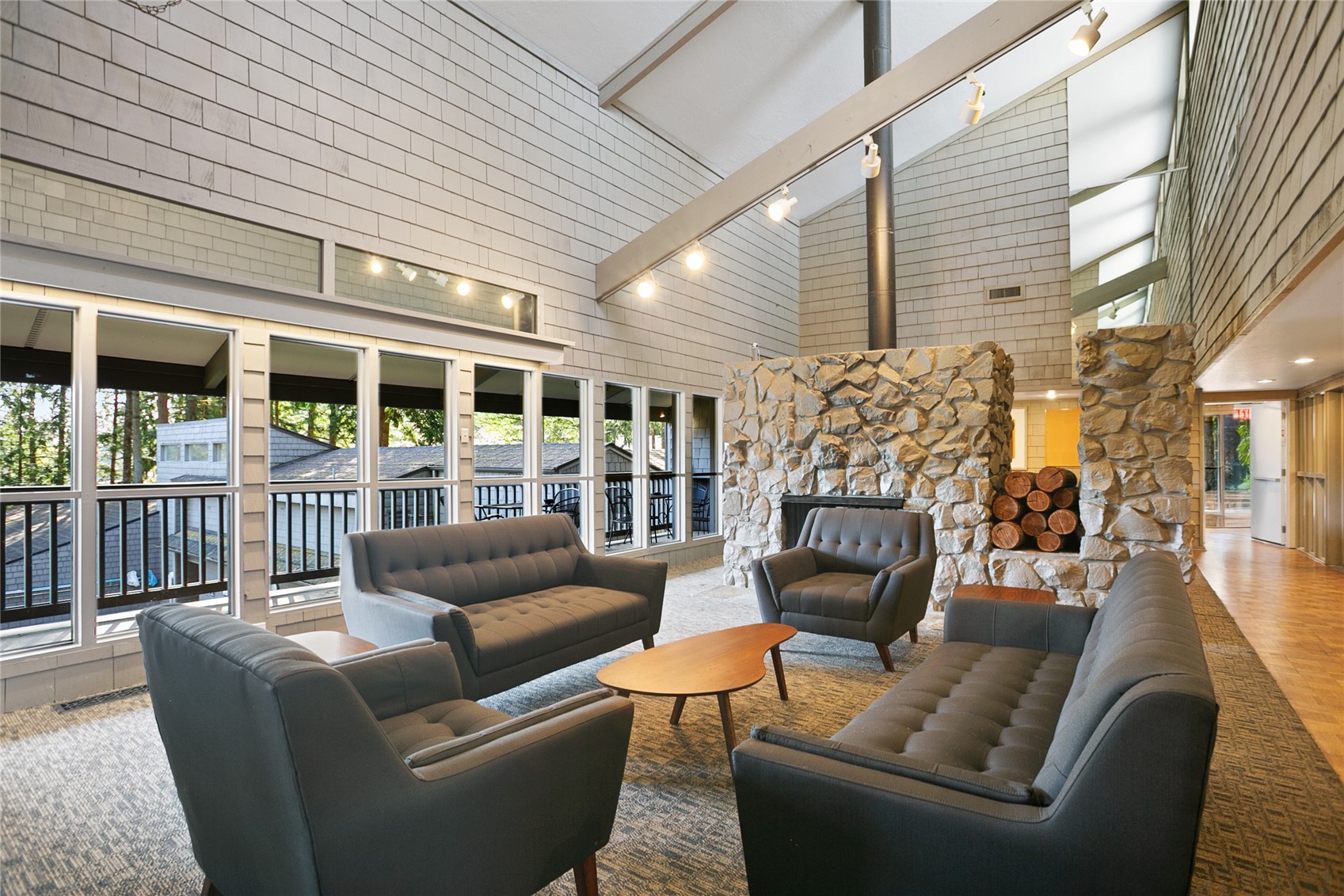 6817 137th Place NE #451, Redmond, WA 98052-9739