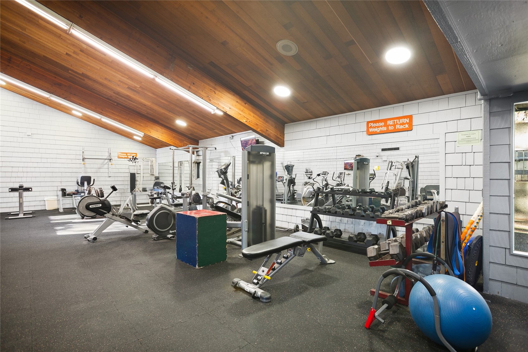 6817 137th Place NE #451, Redmond, WA 98052-9739