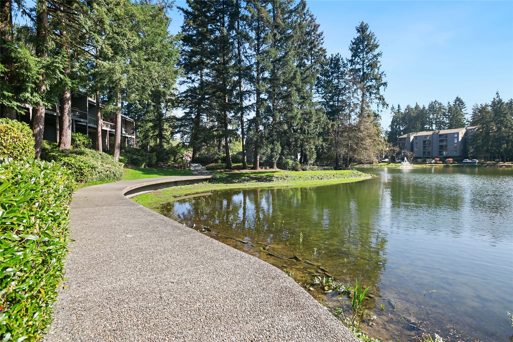 6817 137th Place NE #451, Redmond, WA 98052-9739