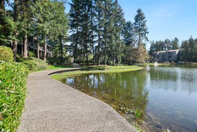 6817 137th Place NE #451, Redmond, WA 98052-9739 - Photo 29