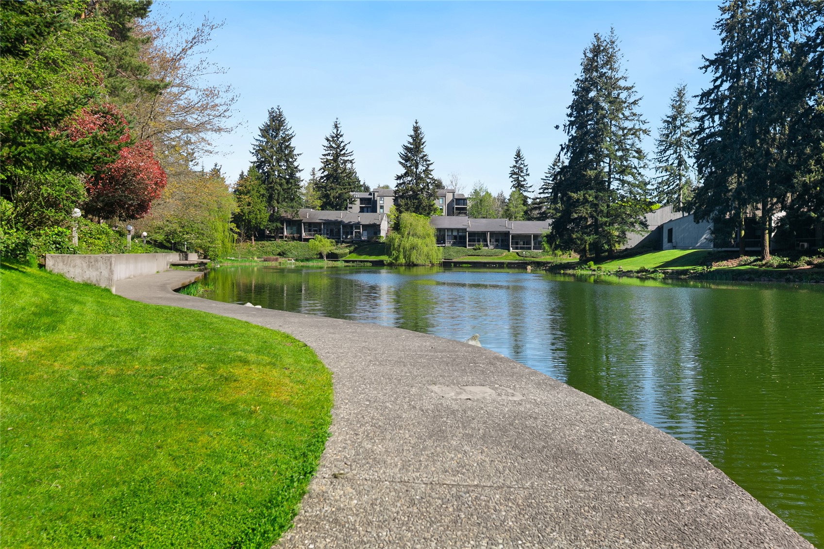 6817 137th Place NE #451, Redmond, WA 98052-9739