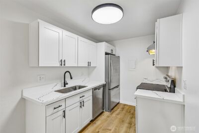 6817 137th Place NE #451, Redmond, WA 98052-9739 - Photo 4