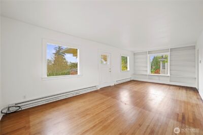 4712 S 3rd Avenue , Everett, WA 98203 - Photo 4