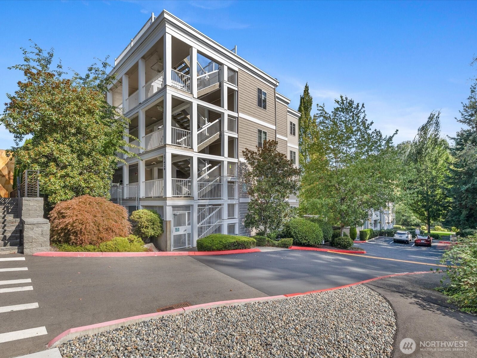 17426 Bothell Way NE #A-407, Bothell, WA 98011