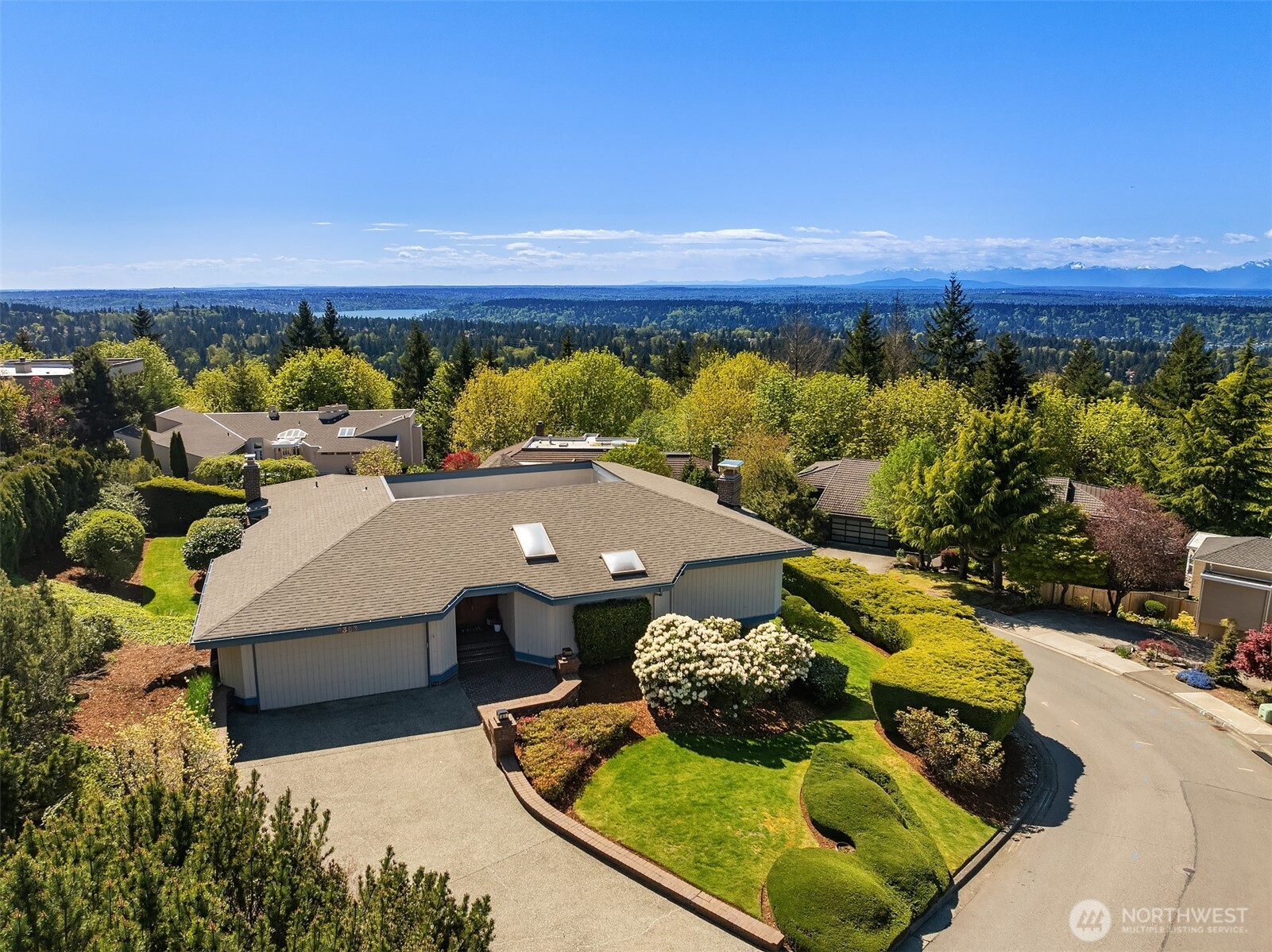5303 143rd Avenue SE, Bellevue, WA 98006