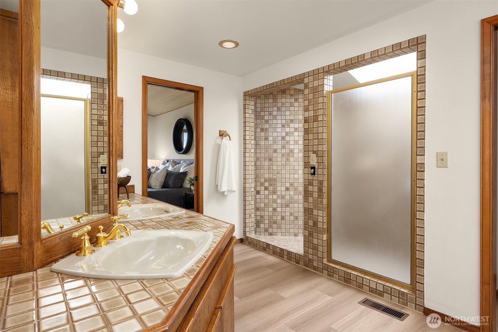 5303 143rd Avenue SE, Bellevue, WA 98006