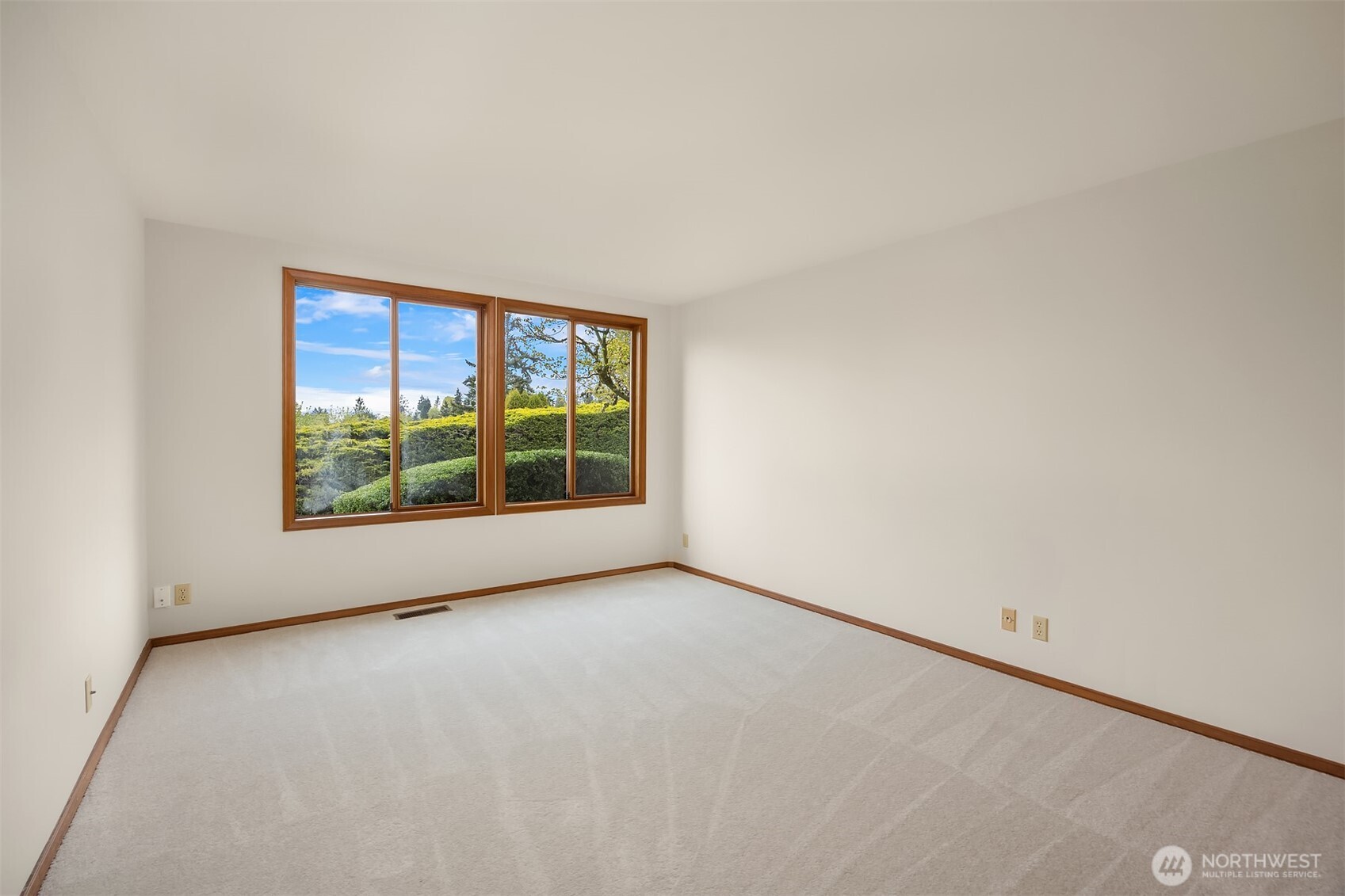 5303 143rd Avenue SE, Bellevue, WA 98006