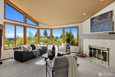 5303 143rd Avenue SE, Bellevue, WA 98006 - Photo 2