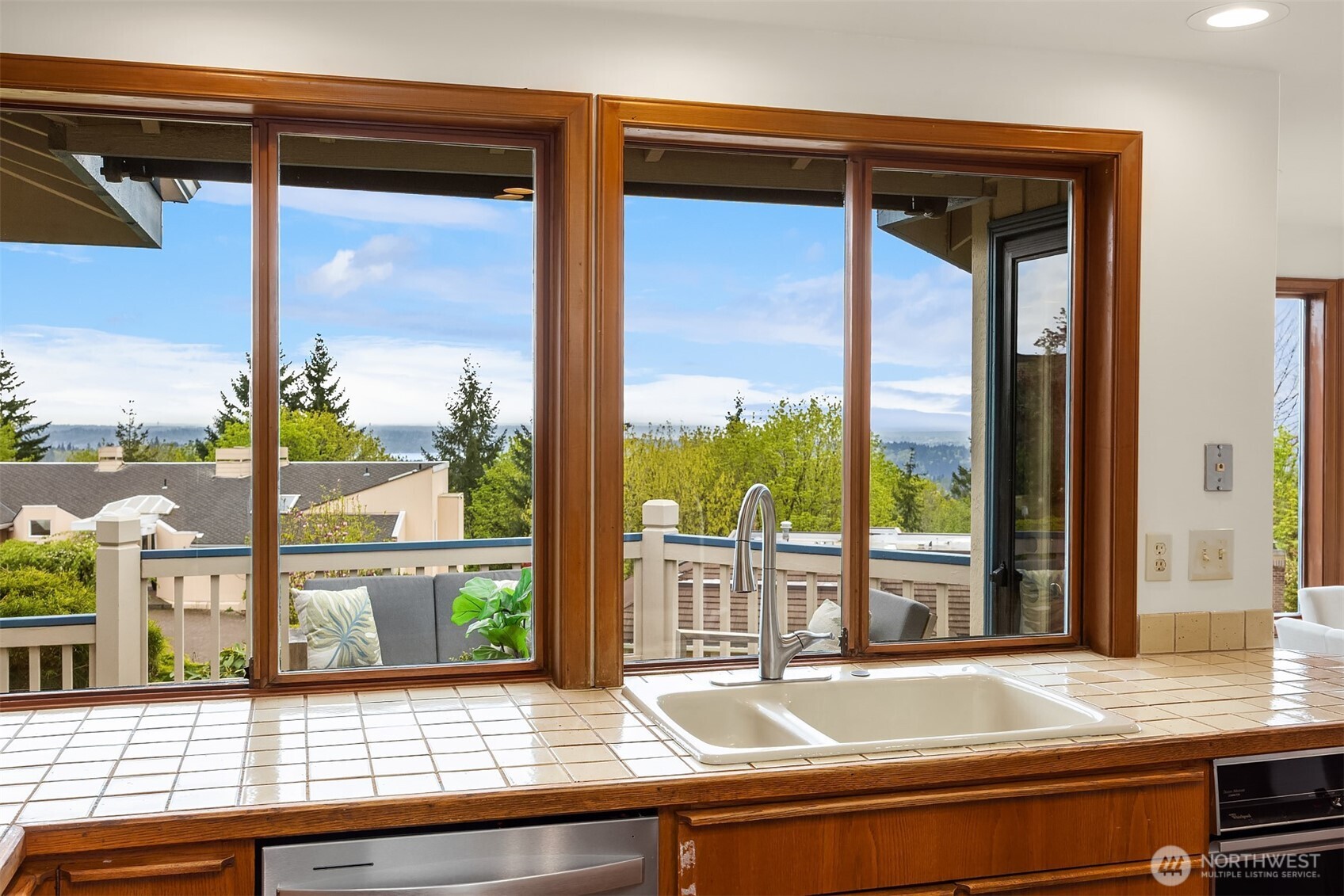 5303 143rd Avenue SE, Bellevue, WA 98006
