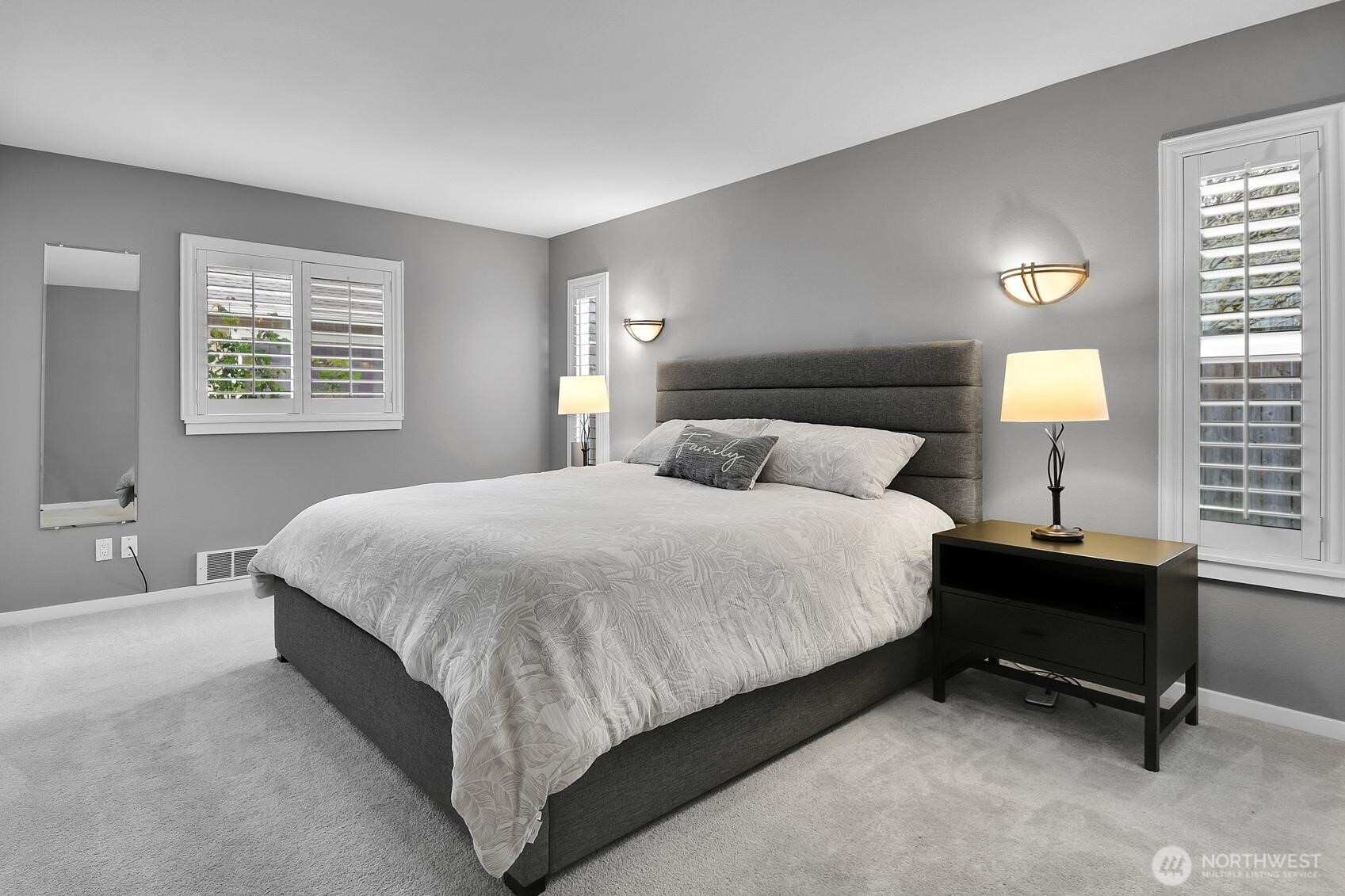 15105 W Lake Goodwin Road , Stanwood, WA 98292